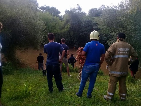 HALLAN CUERPO DE JOVEN EN EL A° CAPIIBARY