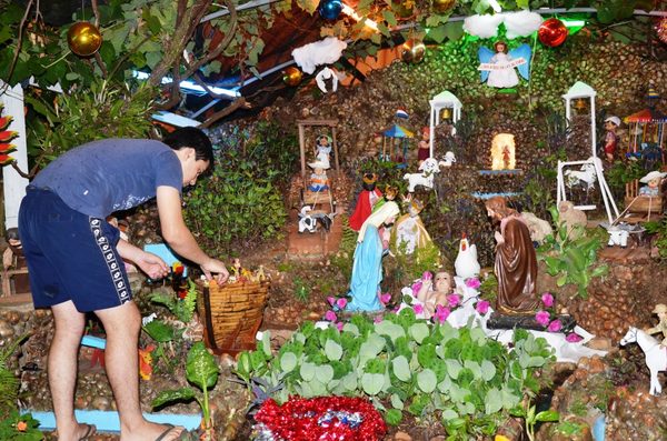 Pesebre gigante hasta el lunes •