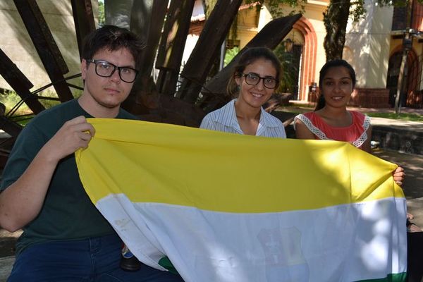 Jóvenes becados reclaman el segundo desembolso - Nacionales - ABC Color