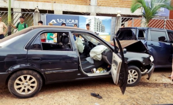 Adolescentes brasileños roban auto y provocan accidente