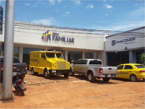 Delincuentes se llevan más de G. 1.000 millones de banco