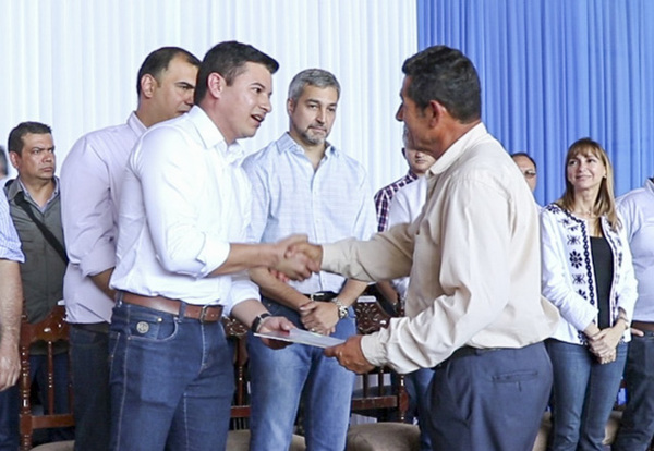 Gobierno entregará 389 títulos de propiedad en Caaguazú | .::Agencia IP::.