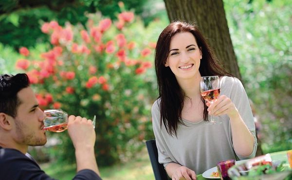 Compartir el vino - ABC Revista - ABC Color