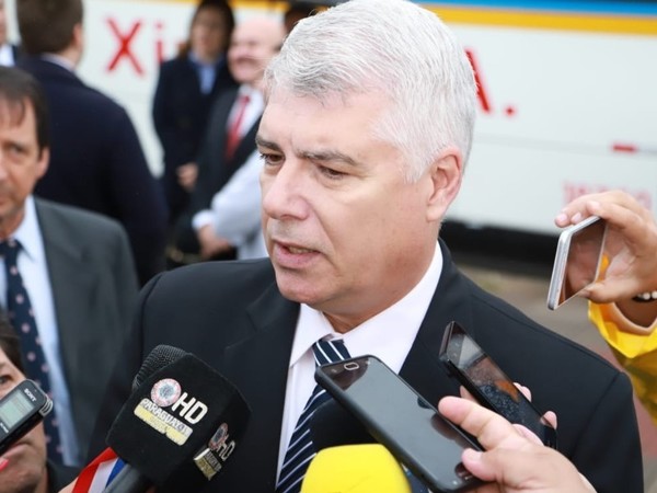Sobre energía disponible de la EBY: este avance permite tomar decisiones en las negociaciones, dice ministro