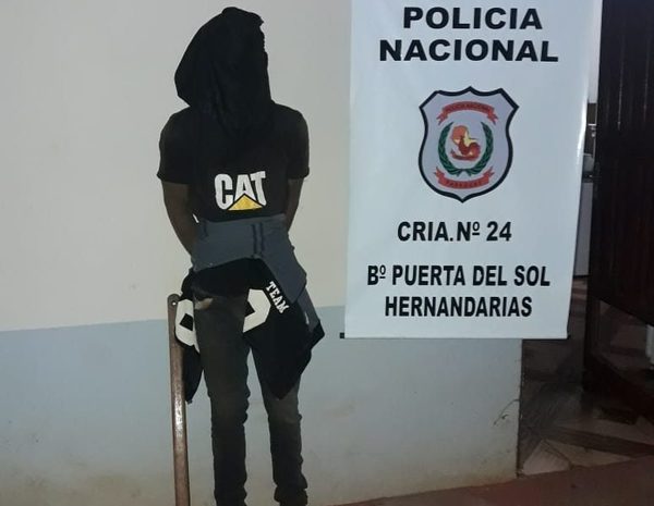 Joven amenazó con pico a familiares y vecinos