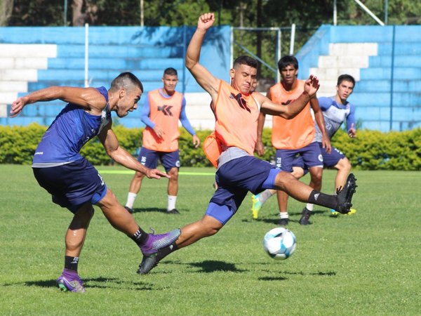 El '12' presenta un goleador y varios refuerzos más