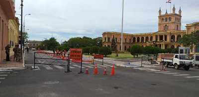 Aprovecharán energía solar para iluminar adoquinado frente al Palacio de López » Ñanduti
