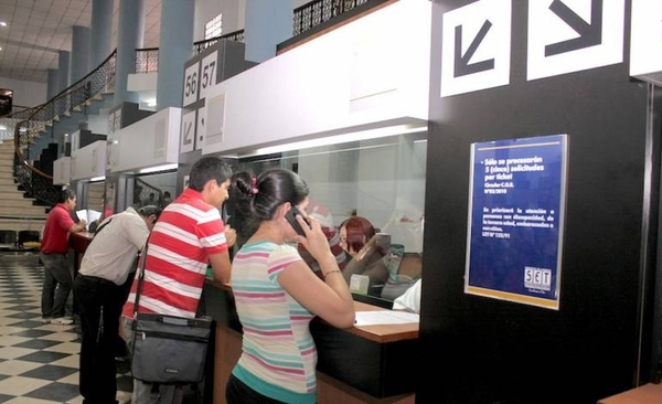 HOY / Reforma tributaria impactará en tres sectores económicos