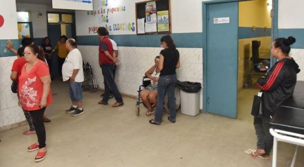 Salud cubrirá vacaciones a médicos en áreas críticas, no en especialidades