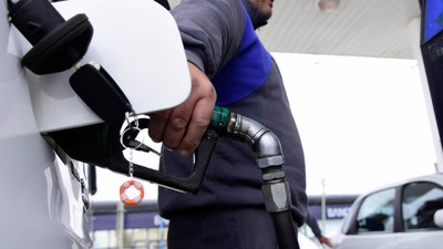 Empresarios no quieren absorber 'sinceridad' en impuestos: SET ratifica que no hay razones para subir precios de combustibles