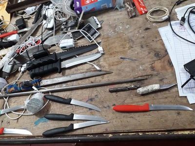 Hallan drogas, celulares y estoques durante requisa en penal de PJC - Nacionales - ABC Color