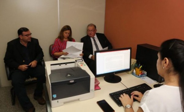 Forense diagnosticará a Tomás Rivas para corroborar "reposo médico"