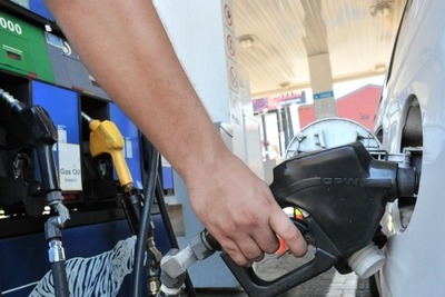 Cambio en el sistema tributario obliga a aumentar el precio de los combustibles