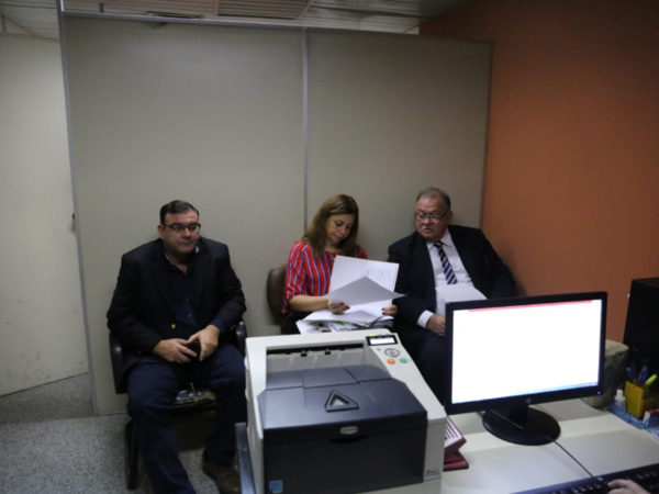 Levantan orden de captura contra Tomas Rivas