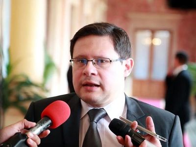 ISC: Viceministro de Tributación ratifica que precios del combustible deben mantenerse - La Primera Mañana - ABC Color