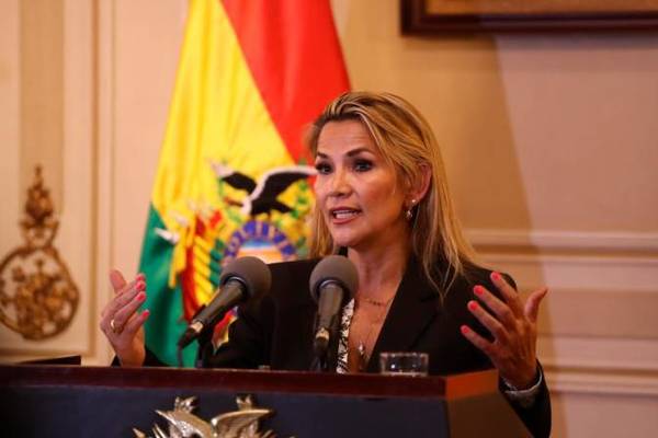 Bolivia declara personas no gratas a diplomáticos de México y España » Ñanduti