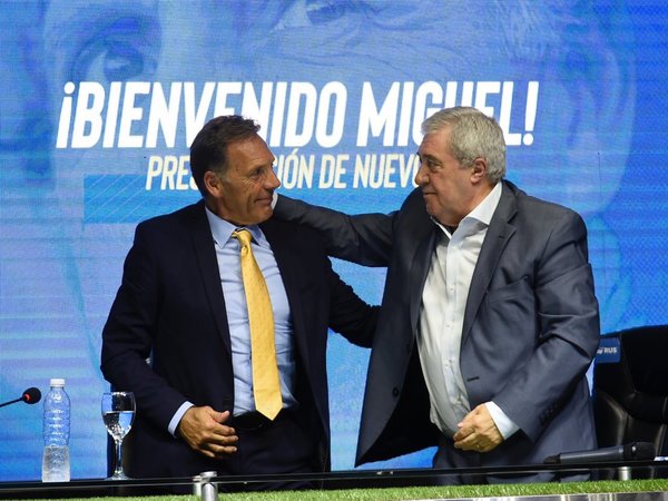Russo vuelve a Boca con el propósito de ganar otra vez la Libertadores