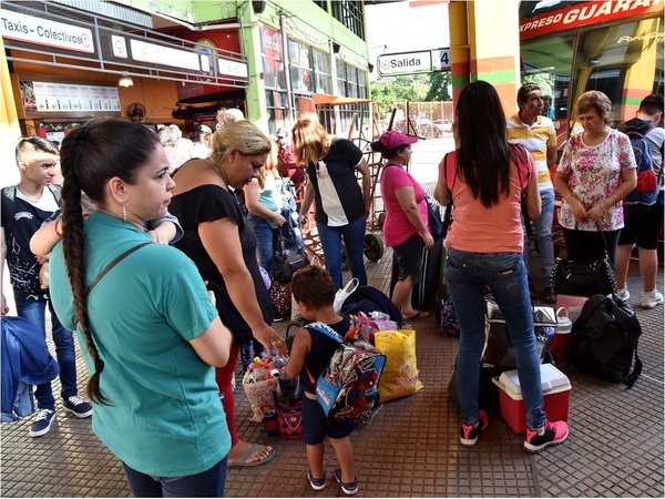 691.000 personas pasaron por la Terminal de Ómnibus de Asunción