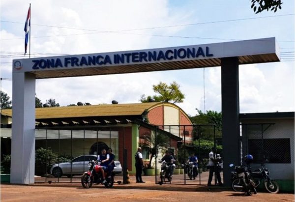 Gremios piden solución al impasse de las zonas francas