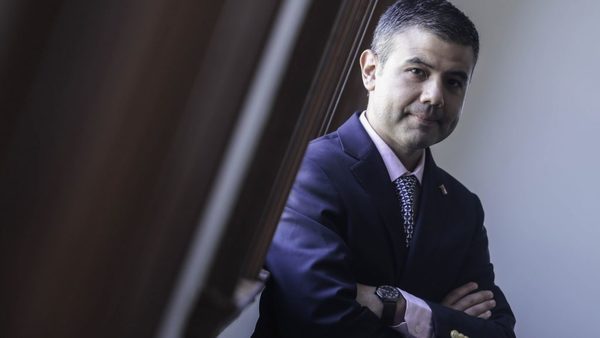 El gobierno venderá deuda en el exterior