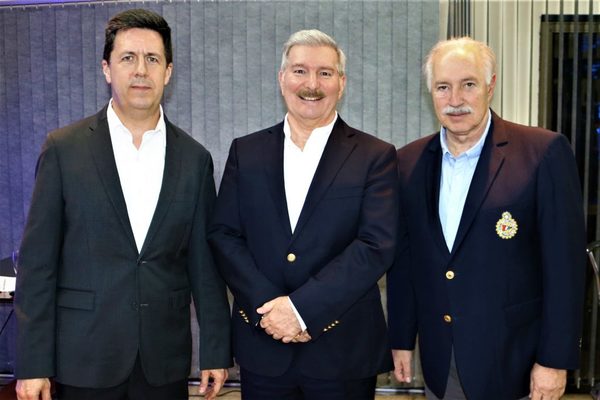 Socios de la Cadam despiden exitoso año