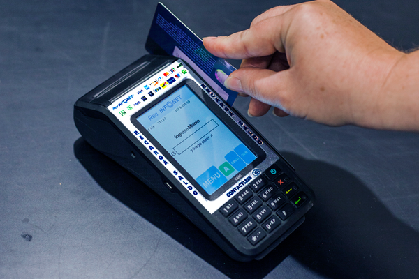 Servicio de POS interfirió en compras de fin de año