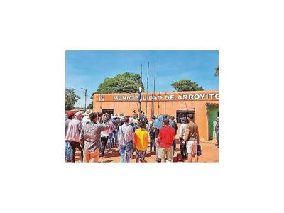 Exigen  imputación  contra el   intendente de Arroyito