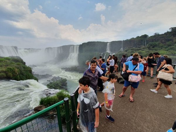 Cataratas: 2 millones de visitantes en 2019 - Viajes - ABC Color