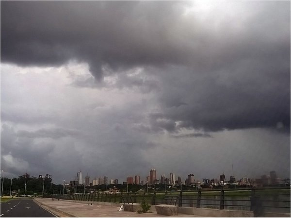 Ultimo día del año con lluvias y tormentas eléctricas