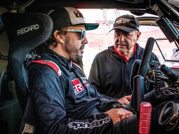 El primer campeón de la Fórmula 1 en el rally Dakar