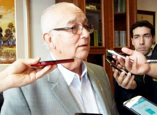 Denuncian por enriquecimiento y tráfico de influencias a Bajac - Nacionales - ABC Color