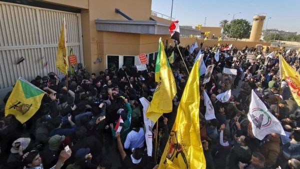 EEUU evacua su embajada en Bagdad en medio de fuertes protestas por ataque aéreo | .::Agencia IP::.