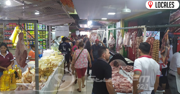 En la Placita Municipal ofrecen productos de calidad para los compradores