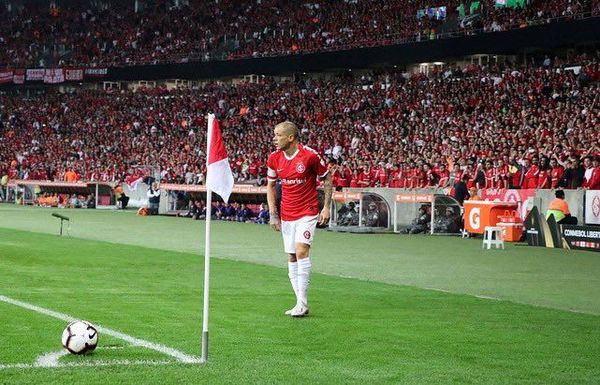 D’Alessandro renueva con Internacional - Fútbol - ABC Color