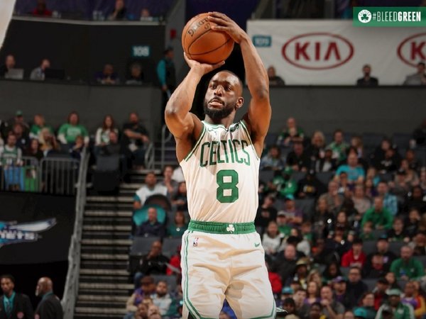 Celtics se afianzan líderes