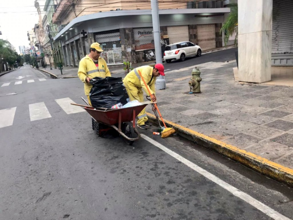 Recolectan más de 900 mil kilos de basuras del centro de Asunción