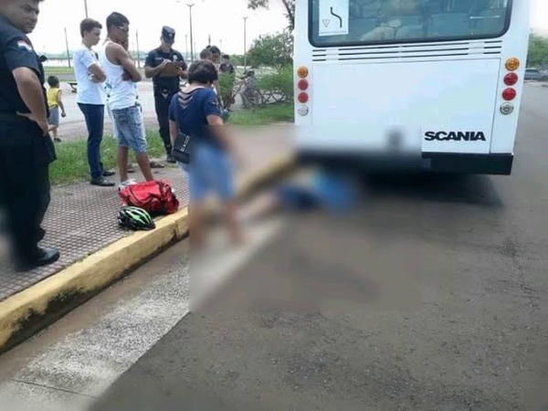 CICLISTA MUERE EN LA COSTANERA BOLIK DE ENCARNACIÓN