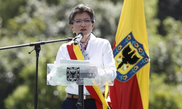 Tomó posesión primera alcaldesa de Bogotá