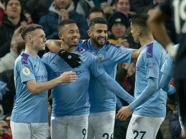 Gabriel Jesús da la victoria al Manchetser City frente al Everton