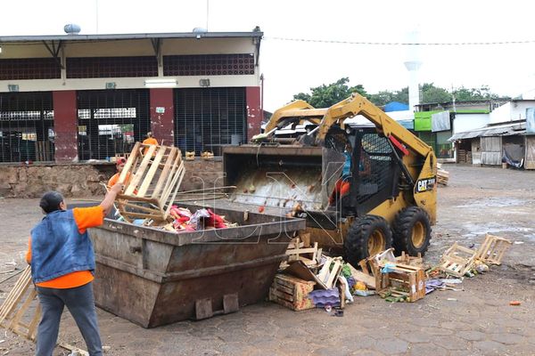 Basura capital: Juntaron ayer más de 930 mil kilos