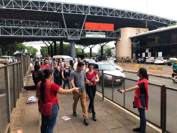 Desde ayer rige aumento de cota de compra a 500 dólares