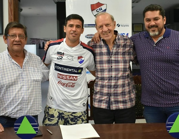 Julián Benítez es nuevo jugador de Nacional