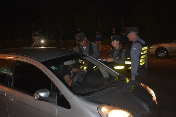 Operativo Fin de año: Casi un mil conductores retenidos en estado de ebriedad - ADN Paraguayo