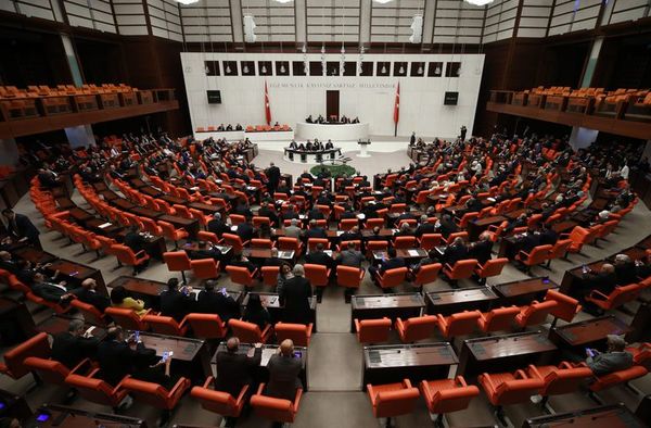 Parlamento turco aprueba el envío de tropas a Libia - Mundo - ABC Color