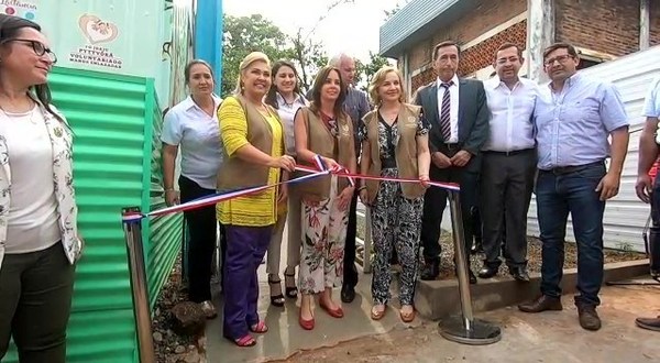 INAUGURAN CENTRO DE LACTANCIA MATERNA EN ENCARNACIÓN