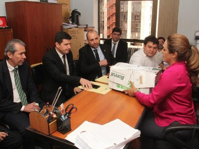 Fiscalía y Contraloría cruzan datos para avanzar en el caso de la Municipalidad de Asunción