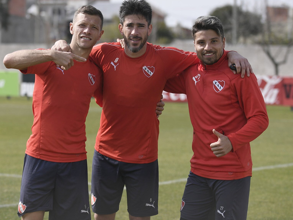 Olimpia podría sumar a un volante argentino