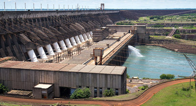 “Paraguay perdió USD 75.4 mil millones por la venta de energía a Brasil”