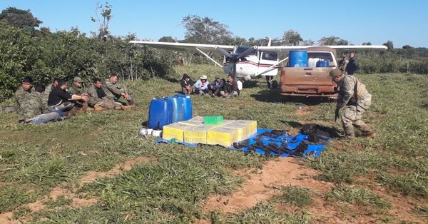 Comandante explica que policías detenidos estaban en medio de un operativo