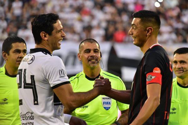 Roque y Tacuara Cardozo integran la lista preliminar de cara a la Copa América